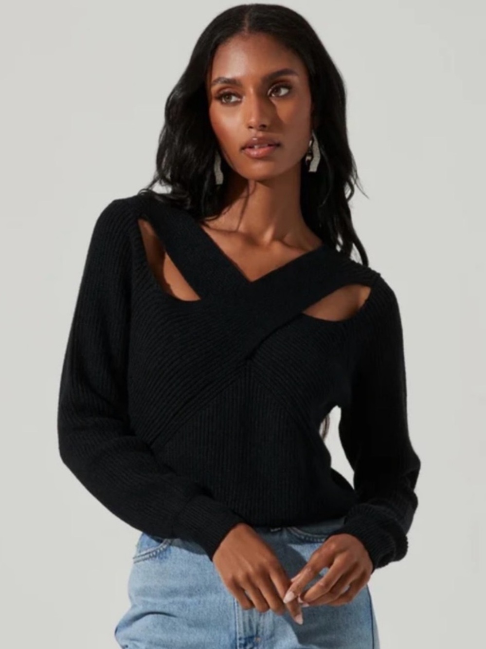 ASTR The Label Viana -SZ XS- Black Ribbed Cross Front Ribbed Long Sleeve Sweater